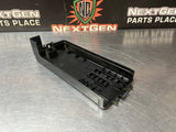 2014 FORD MUSTANG GT FUSE BOX RELAY MODULE COVER LID OEM 6E5T-14A003-AB #1261