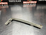 04-06 PONTIAC GTO FRONT RH RIGHT FRONT BUMPER GUIDE BRACKET 92050708 OEM #784