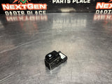 97-04 C5 CORVETTE FUEL DOOR RELEASE BUTTON 10276017 OEM #1380
