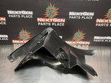 05-13 C6 CORVETTE LF WHEEL LINER FENDER LINER BRAKE DUCT 15233301 15252926 OEM #764