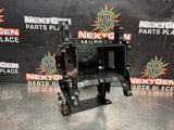 04-06 PONTIAC GTO RADIO MOUNT CENTER HOUSING 92093918 #1306
