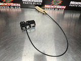 05 - 13 C6 CORVETTE RH PASSENGER DOOR LATCH ACTUATOR W/ RELEASE CASHMERE OEM 764