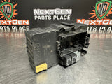 2015 CHEVY SILVERADO 3500 RH DASH FUSE BOX 23443944-02 #814