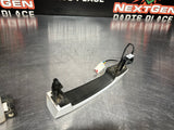 2016 CAMARO SS RH PASSENGER SIDE DOOR HANDLE WHITE OEM #795