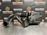 01-06 GMC YUKON ESCALADE SIERRA SILVERADO AIR INTAKE AIRBOX 5.3 6.0 OEM #W396