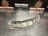 04-06 PONTIAC GTO TRANSMISSION AUTOMATIC CROSSMEMBER OEM 92184737 #901
