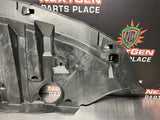 08-09 PONTIAC G8 GT LOWER BUMPER DEFLECTOR AIR DAM SPLASH SHIELD 92201782 #825