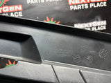 2011 CADILLAC CTS-V COUPE SHEILD ASSEMBLY DEFLECTOR COVER OEM 15856790 #4068