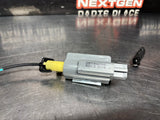 05-13 C6 CORVETTE GAS FUEL DOOR RELEASE 25744292 OEM #1255