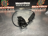 05 - 13 C6 CORVETTE RH PASSENGER DOOR LATCH ACTUATOR W/ RELEASE BLACK OEM #1407