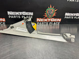 2007 C6 CORVETTE PASSENGER RH DASH TRIM GREY 15884728 OEM #704