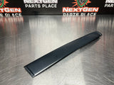 04 -06 PONTIAC GTO EXTERIOR B PILLAR WINDOW TRIM LH SIDE 92093111 OEM #762