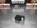 97-04 C5 CORVETTE FUEL DOOR RELEASE BUTTON 10276017 OEM #1425