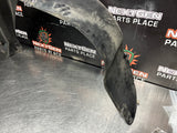 04 - 06 PONTIAC GTO FRONT DRIVER LH INNER FENDER WELL LINER OEM 92081645