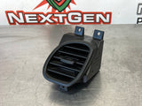 97-04 C5 CORVETTE DASH VENT LH INNER 10406515 OEM #VV632