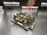 2005 GMC SIERRA 2500HD DURAMAX FUSE RELAY BOX OEM #770