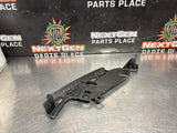 08-09 PONTIAC G8 FASCIA SUPPORT FRONT LH HEADLIGHT BRACKET OEM 92164517 #1423