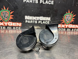 97-04 C5 CORVETTE DUAL HORNS ASSEMBLY OEM #1289