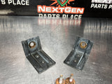05-13 C6 CORVETTE REAR FENDER TO BUMPER HEAT SHIELD BRACKETS  25962116 OEM #1038
