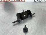 10-14 FORD MUSTANG REAR SEAT CENTER HINGE OEM 5R33-6360615-AA #367