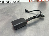 10-14 FORD MUSTANG GT FRONT LEFT DRIVERS SEAT BELT BUCKLE RECEIVER OEM #371