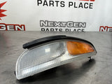 97-04 C5 CORVETTE FRONT LH TURN SIGNAL MARKER LIGHT OEM 16523617 #VV545