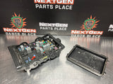 2015 CHEVY SILVERADO 2500 6.6 DURAMAX ENGINE BAY FUSE BOX OEM #837