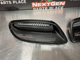 2006 PONTIAC GTO HOOD VENTS / SCOOPS BLCK OEM #762