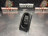 05-13 C6 CORVETTE RIGHT SIDE DASH VENT OEM 10323198 #1409
