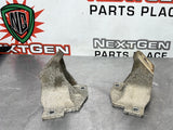 97-04 C5 CORVETTE MOTOR MOUNT BRACKET PEDESTALS 10260642 10260643 #327