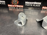 2006 C6 CORVETTE MOTOR MOUNT BRACKETS OEM 10349965/10349964 #1364
