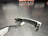 2016 CAMARO SS LH DRIVER SIDE DOOR HANDLE WHITE OEM #795