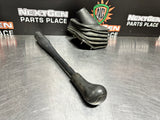 2003 CHEVY SILVERADO 3500 6.0 MANUAL SHIFTER LEVER TOWER WITH BOOT OEM #743