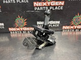 2017 FORD MUSTANG GT AUTO (6R80) SHIFTER WITH KNOB ASSEMBLY OEM #1548