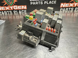 2004 CHEVY SILVERADO 5.3 GAS FUSE RELAY BOX 15201928-02 OEM #833