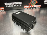 2007 C6 CORVETTE ENGINE BAY FUSE BOX OEM 21996326 #764
