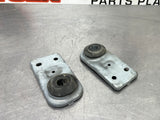 2013 FORD MUSTANG GT RADIATOR MOUNT BRACKETS (SET OF 2) OEM 4R33-8B359-AB #249
