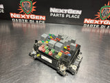 2004 CHEVY DURAMAX LLY FUSE BOX 15177120 OEM #820