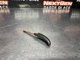 04-06 PONTIAC GTO LH SIDE SEAT RECLINE LEVER ARM OEM #1191