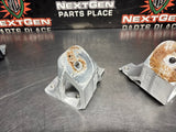 97-04 C5 CORVETTE MOTOR MOUNT BRACKETS 10260642 10260643 OEM #1374