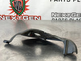 97-04 C5 CORVETTE PASSENGER FRONT SIGNAL MARKER LIGHT BRACKET 10269680 #VV551
