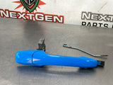 2013 FORD MUSTANG GT RH EXTERIOR DOOR HANDLE GRABBER BLUE OEM #491