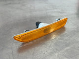 2014 FORD MUSTANG GT FRONT BUMPER LEFT DRIVER SIDE MARKER LIGHT OEM #393