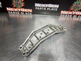 04-06 PONTIAC GTO TRANSMISSION AUTOMATIC CROSSMEMBER OEM 92065709 #784