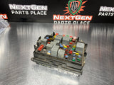 2005 GMC SIERRA 2500HD DURAMAX FUSE RELAY BOX OEM #770