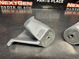2006 C6 CORVETTE MOTOR MOUNT BRACKETS OEM 10349965/10349964 #1364