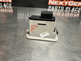 05-13 C6 CORVETTE RH PASSENGER SIDE WINDOW CONTROL SWITCH LIGHT GREY OEM #704