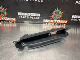 97-04 C5 CORVETTE RH PASSENGER  FOG LIGHT DEFLECTOR BEZEL OEM 10283576 #1190