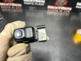 97-04 C5 CORVETTE FUEL DOOR RELEASE BUTTON 10276017 OEM #1407