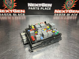 2004 CHEVY DURAMAX LLY FUSE BOX 15177120 OEM #820